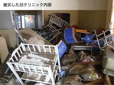 土砂の撤去作業(1)